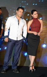 Salman Khan, Kareena Kapoor at Bajrangi Bhaijaan promotions in Delhi on 14th July 2015